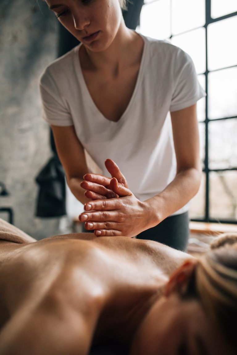 Fachowy punkt ze znakomitym masażem tantrycznym